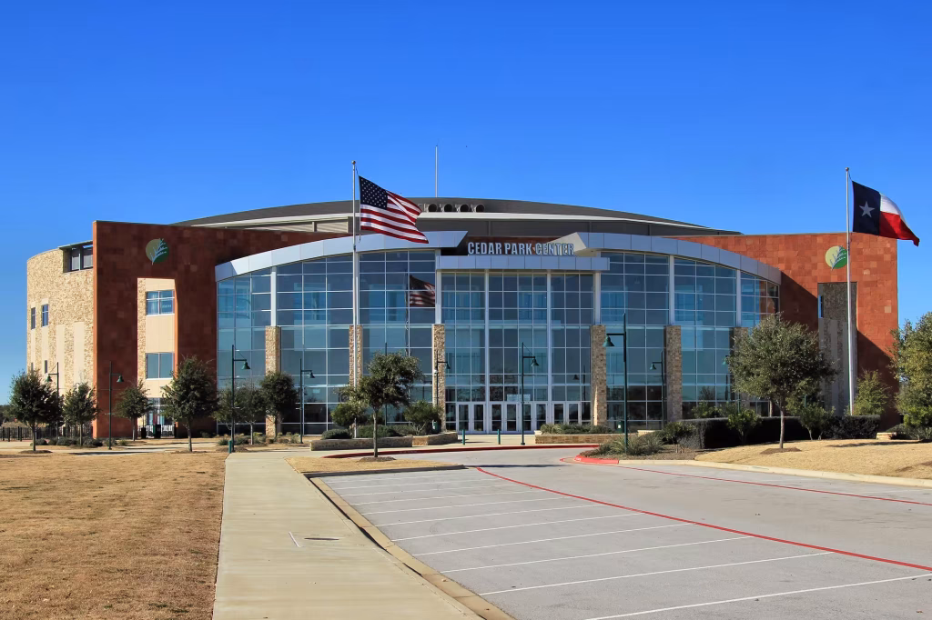 Cedar_park_center
